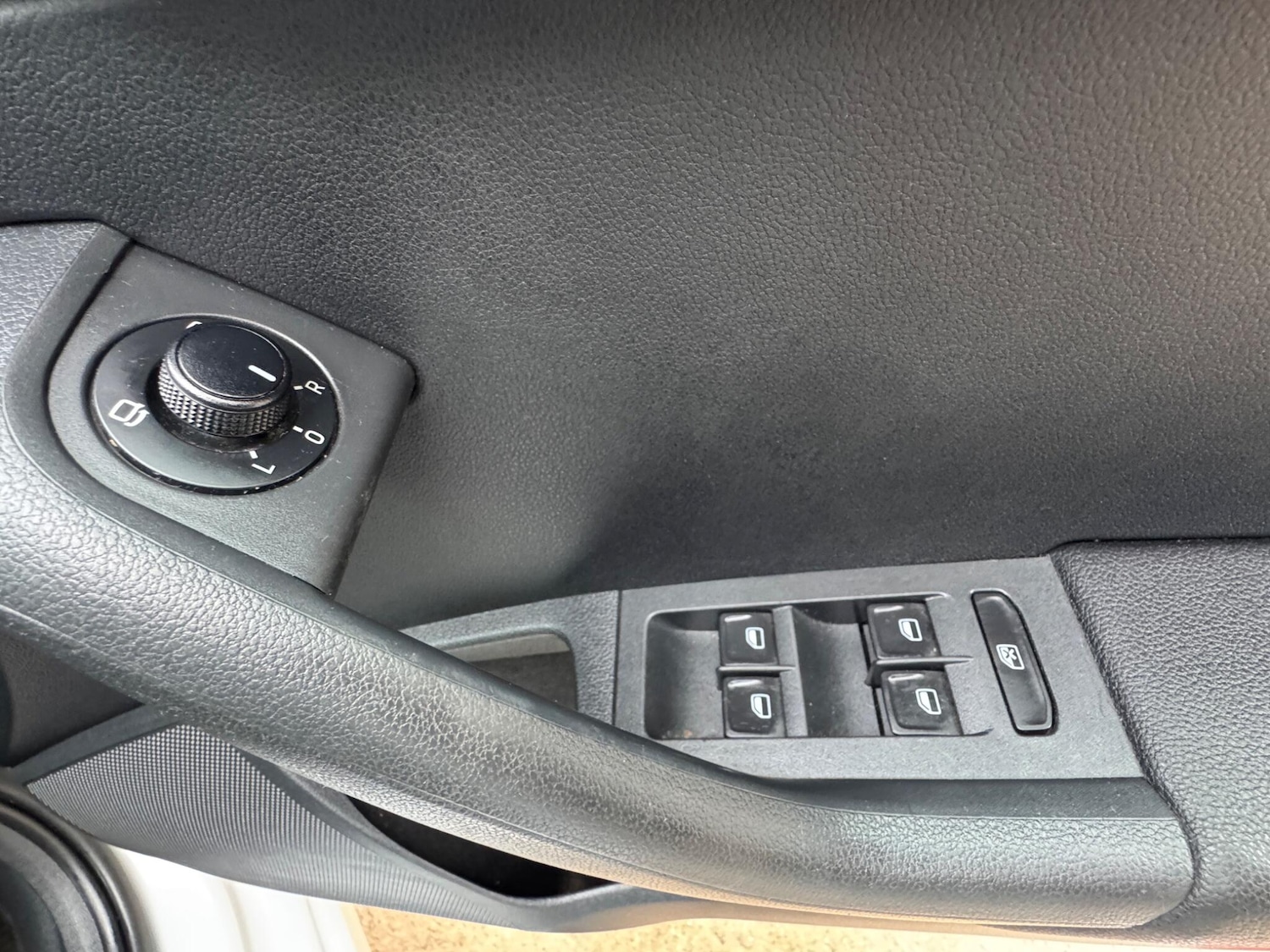 Used Skoda Octavia 2014 for sale - 77067271: Photo 46