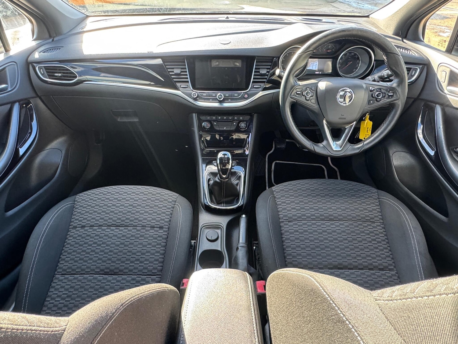 Used Vauxhall Astra 2016 for sale - 76446465: Photo 3