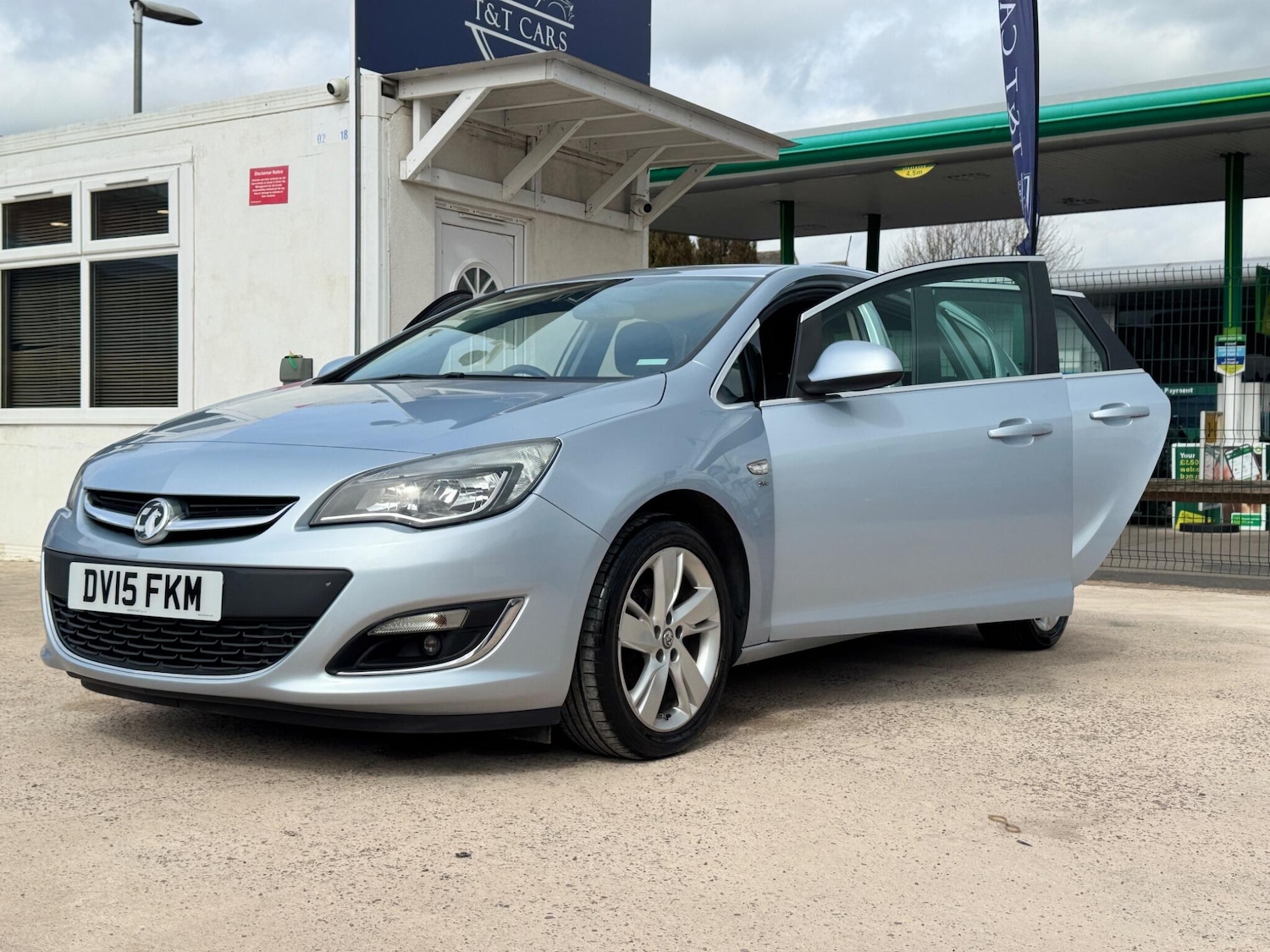 Used Vauxhall Astra for sale - 78136245: Photo 21
