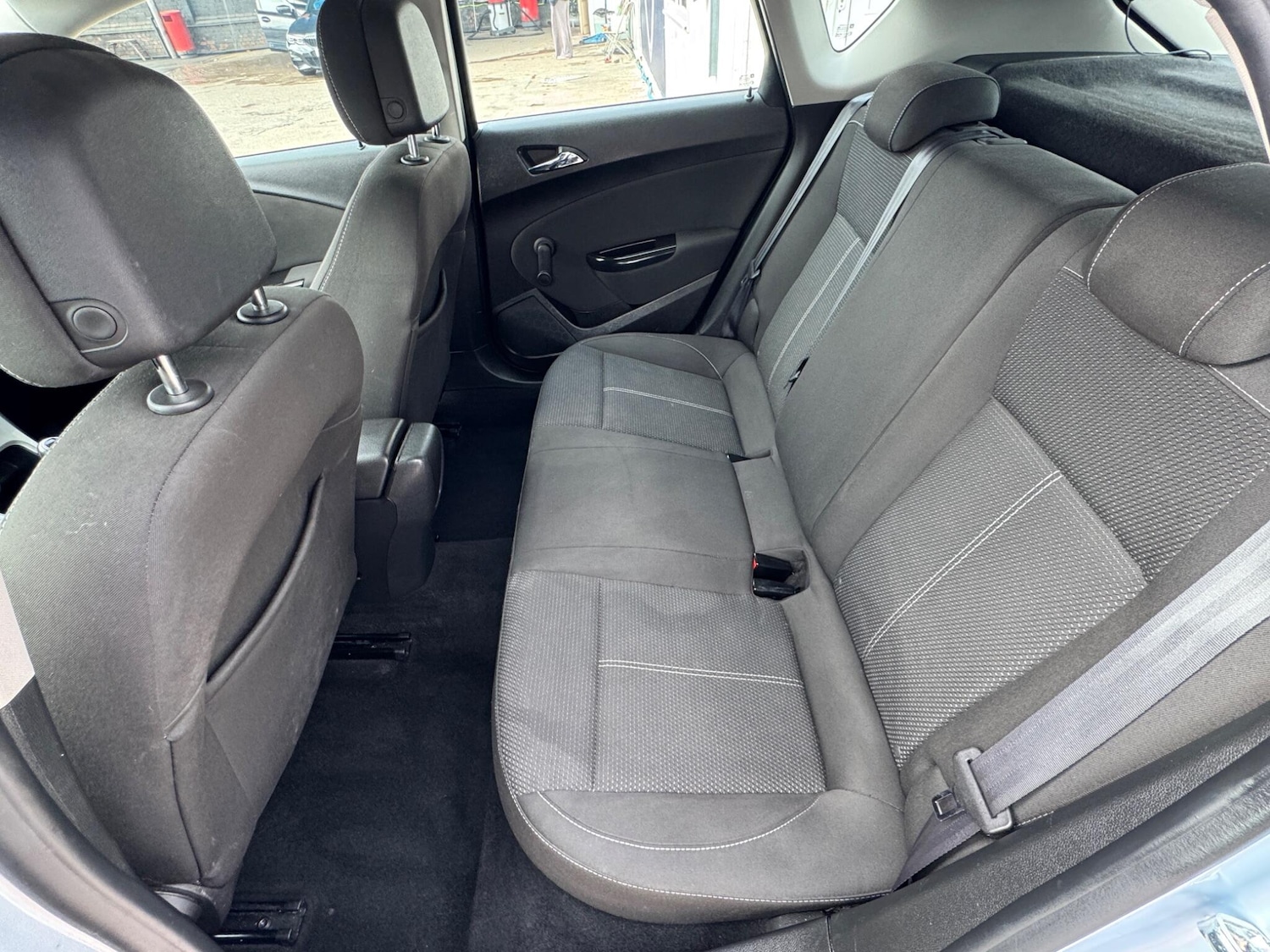 Used Vauxhall Astra for sale - 78136245: Photo 30