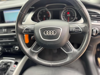 Used Audi A4 2013 for sale - 76398257: Photo