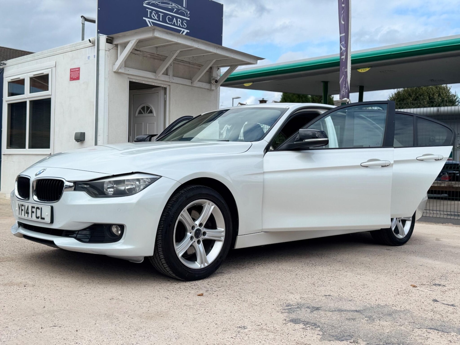Used BMW 3 Series 2014 for sale - 75647388: Photo 32