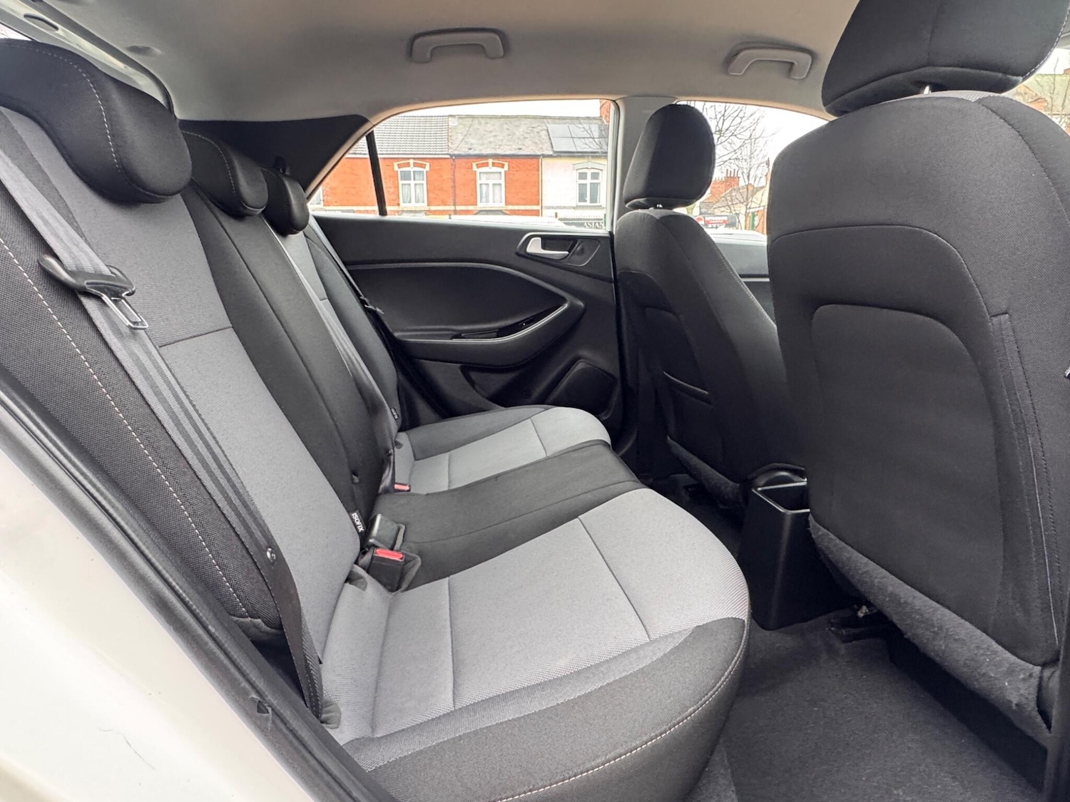 Used Hyundai i20 2017 for sale - 77278554: Photo 27