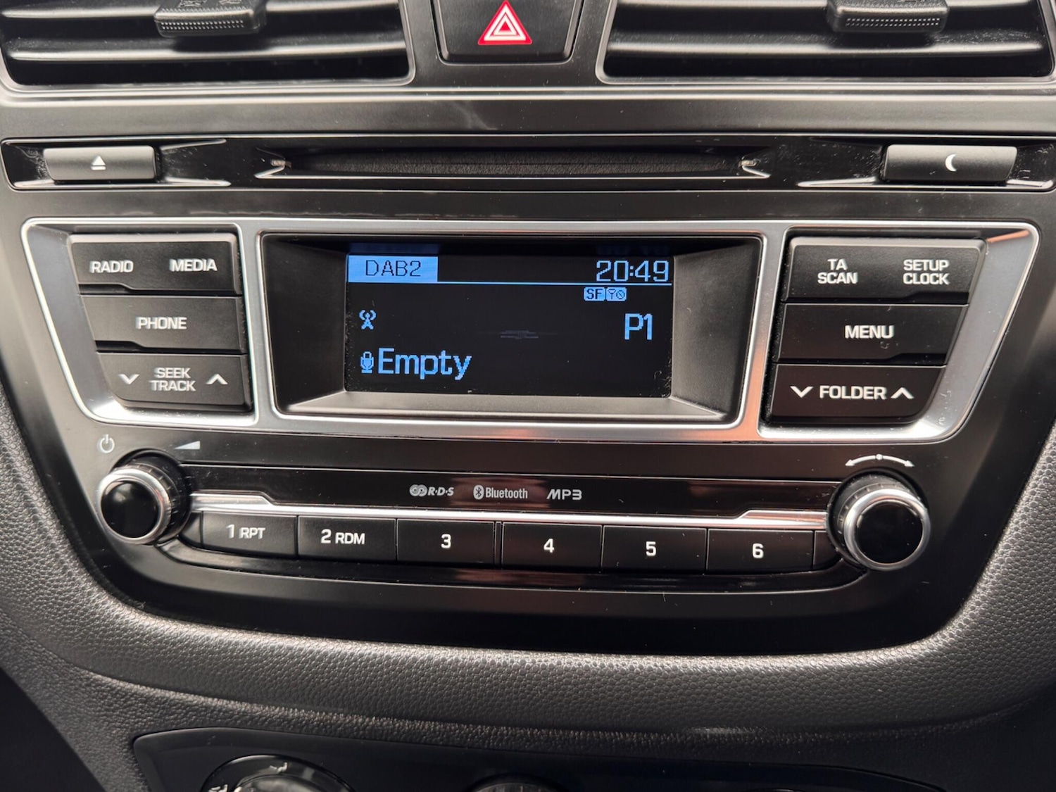 Used Hyundai i20 2017 for sale - 77278554: Photo 41