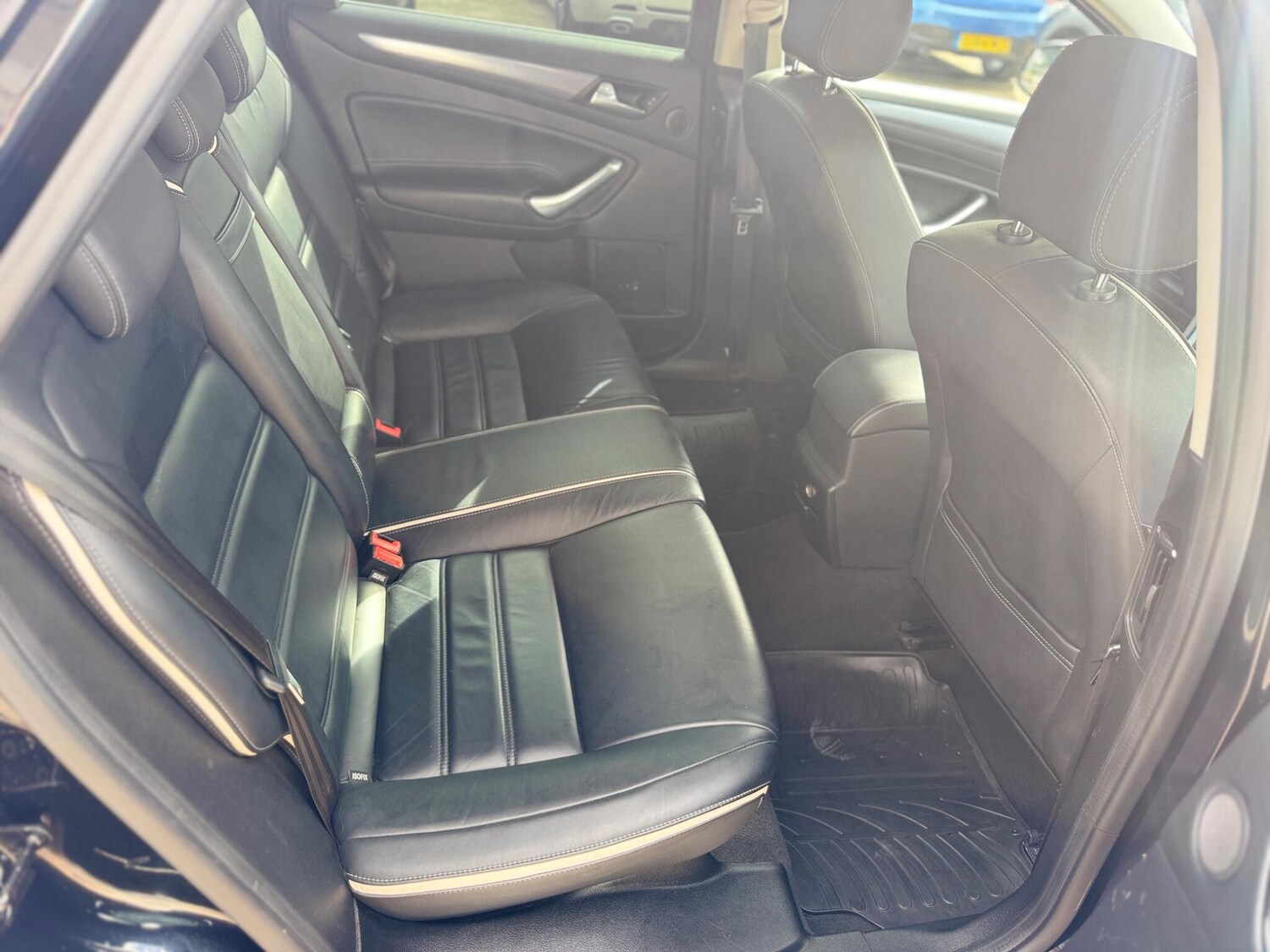 Used Ford Mondeo 2011 for sale - 77838620: Photo 26