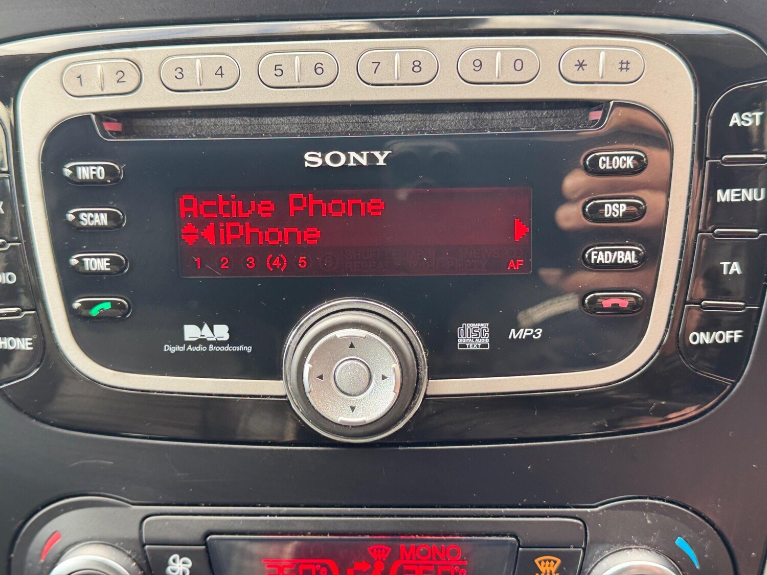 Used Ford Mondeo 2011 for sale - 77838620: Photo 36