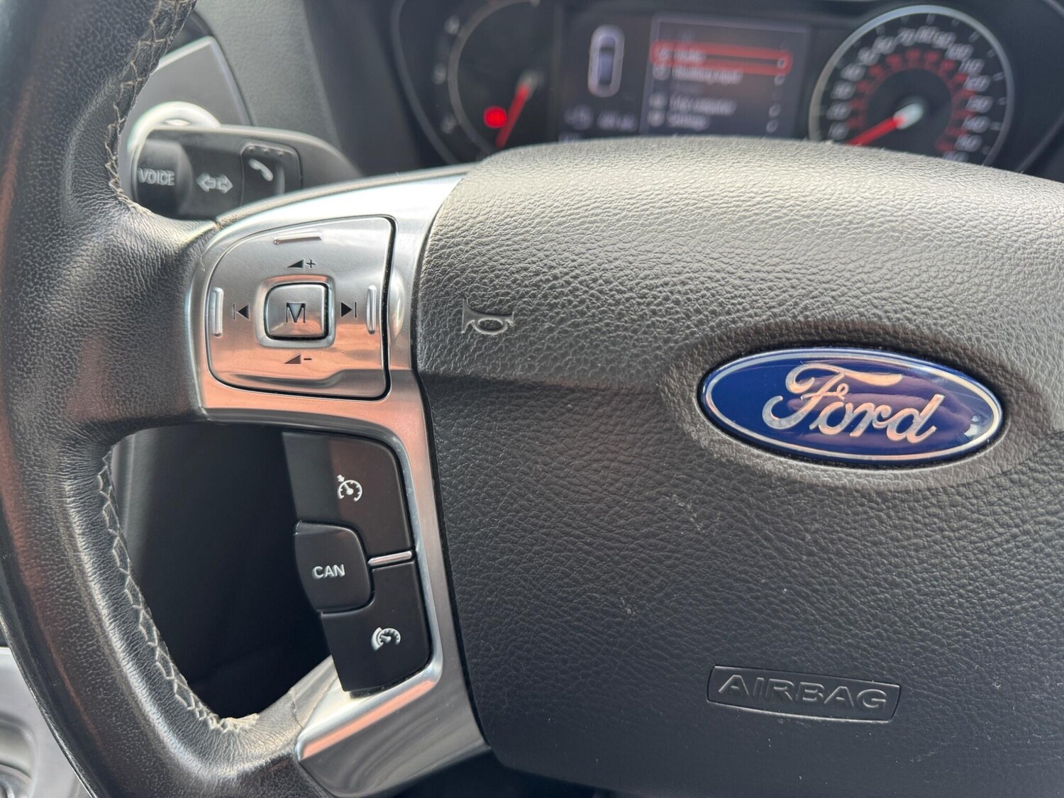 Used Ford Mondeo 2011 for sale - 77838620: Photo 39