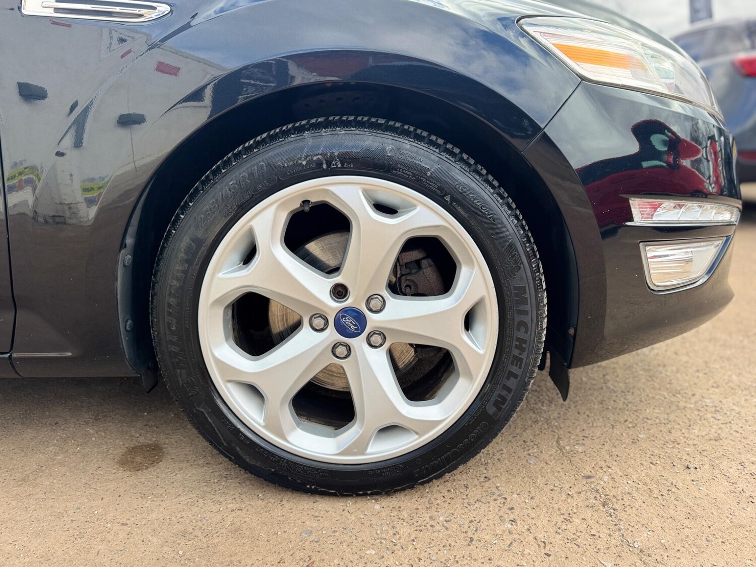 Used Ford Mondeo 2011 for sale - 77838620: Photo 43