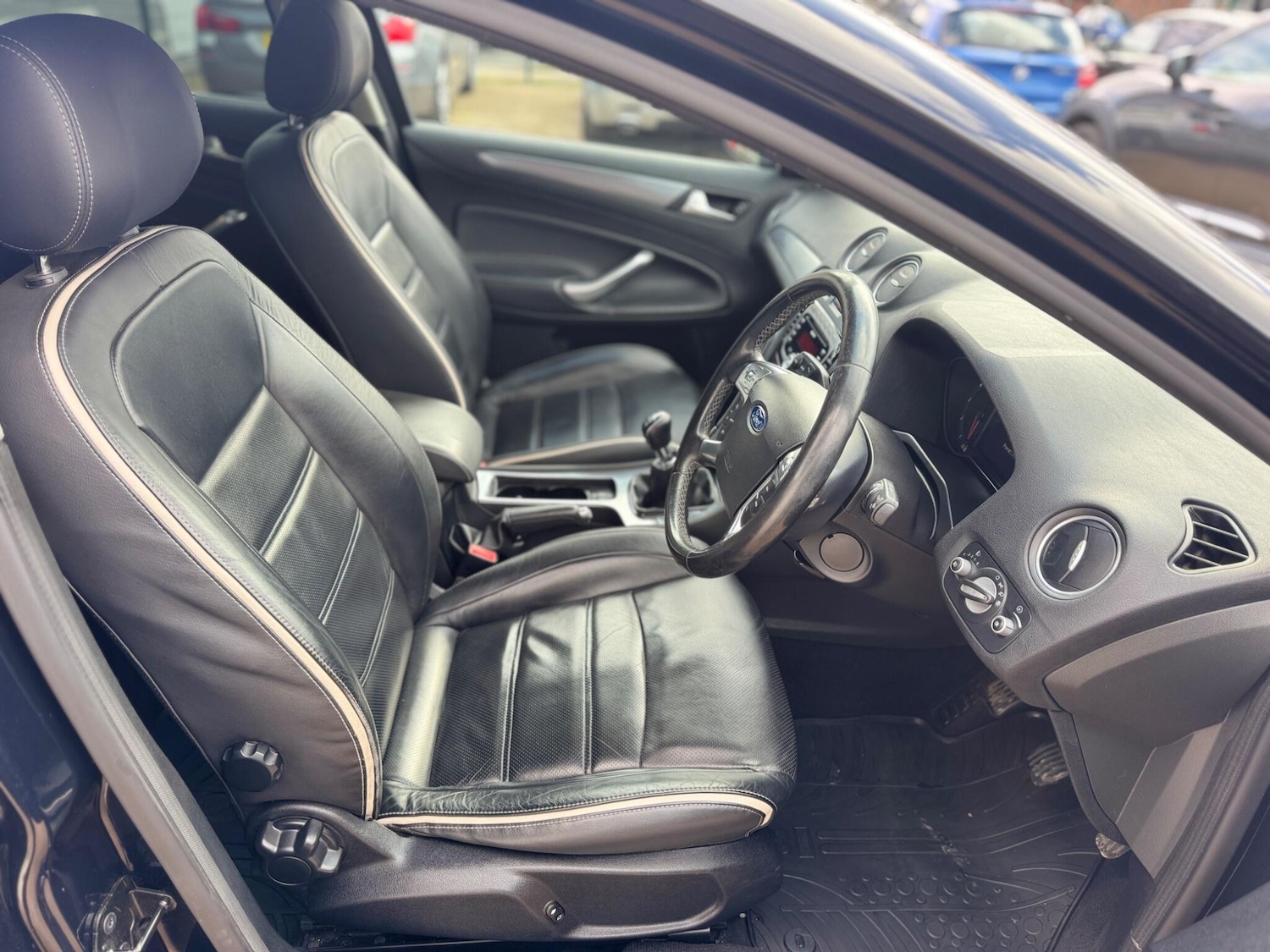 Used Ford Mondeo 2011 for sale - 77838620: Photo 5