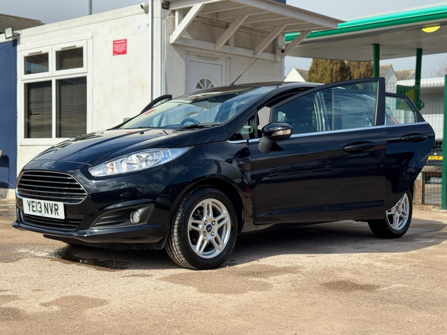 Used Ford Fiesta for sale - 78057861: Photo 21
