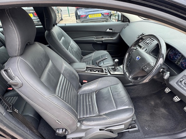 Used Volvo C30 2011 for sale - 76226332: Photo 27