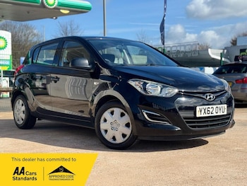 Used Hyundai i20 2012 for sale - 77882515: Photo