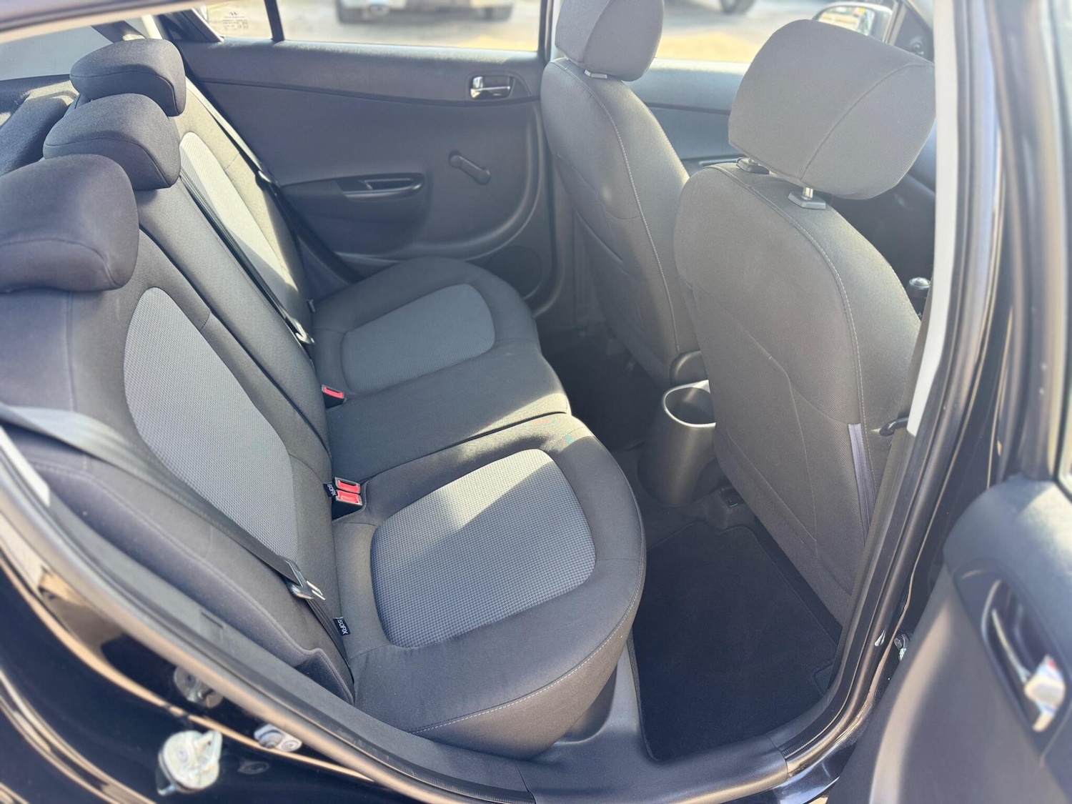 Used Hyundai i20 2012 for sale - 77882515: Photo 24