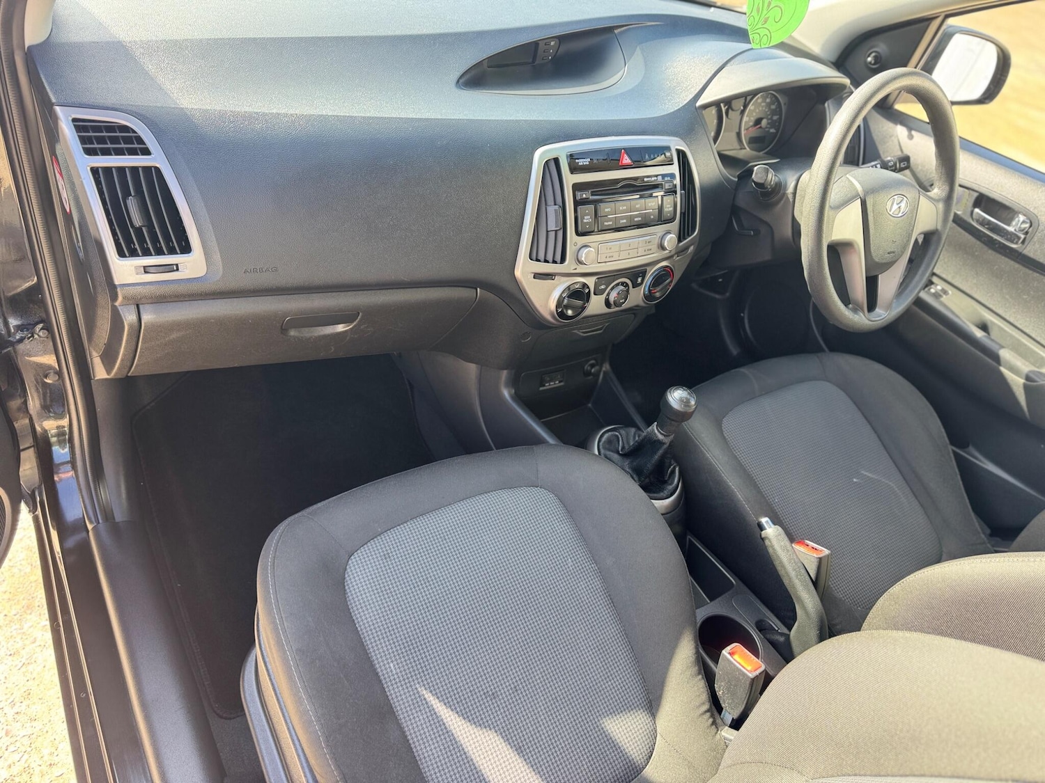 Used Hyundai i20 2012 for sale - 77882515: Photo 26