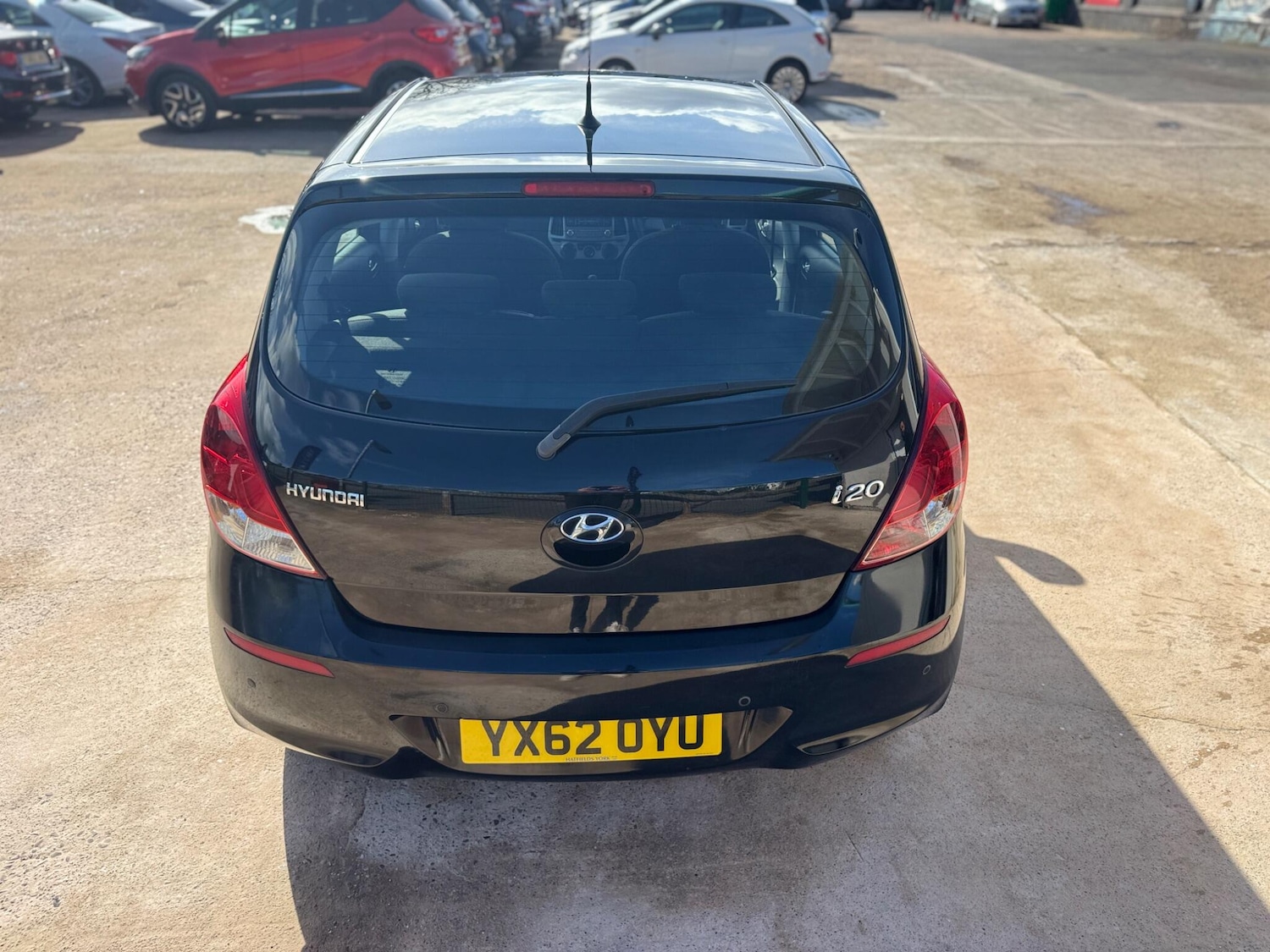 Used Hyundai i20 2012 for sale - 77882515: Photo 6