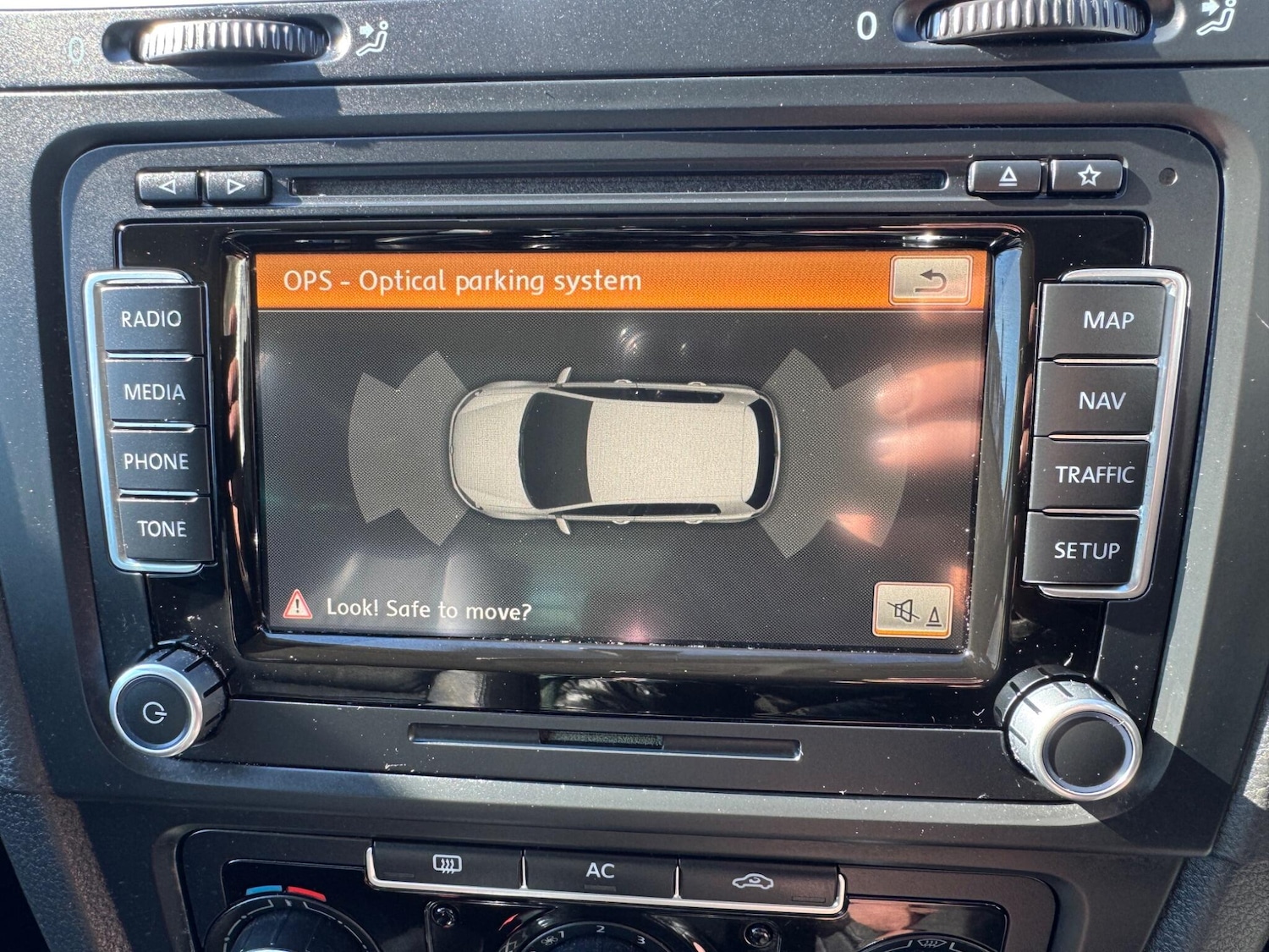 Used Volkswagen Golf 2012 for sale - 78156637: Photo 37