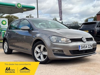 Used Volkswagen Golf 2014 for sale - 75965523: Photo