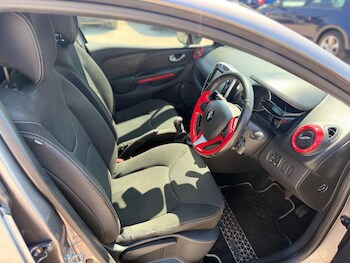 Used Renault Clio 2016 for sale - 78461786: Photo