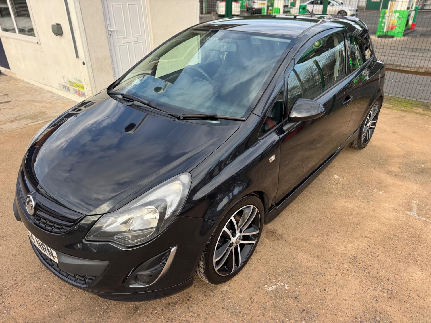 Used Vauxhall Corsa 2015 for sale - 76942367: Photo 15