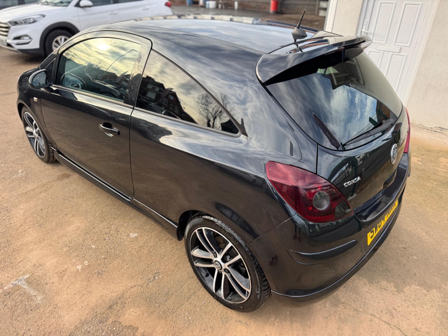 Used Vauxhall Corsa 2015 for sale - 76942367: Photo 19
