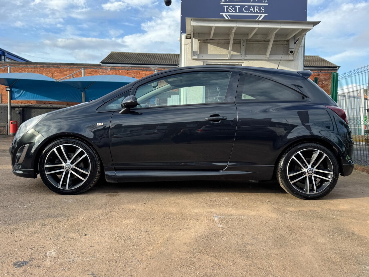 Used Vauxhall Corsa 2015 for sale - 76942367: Photo 25