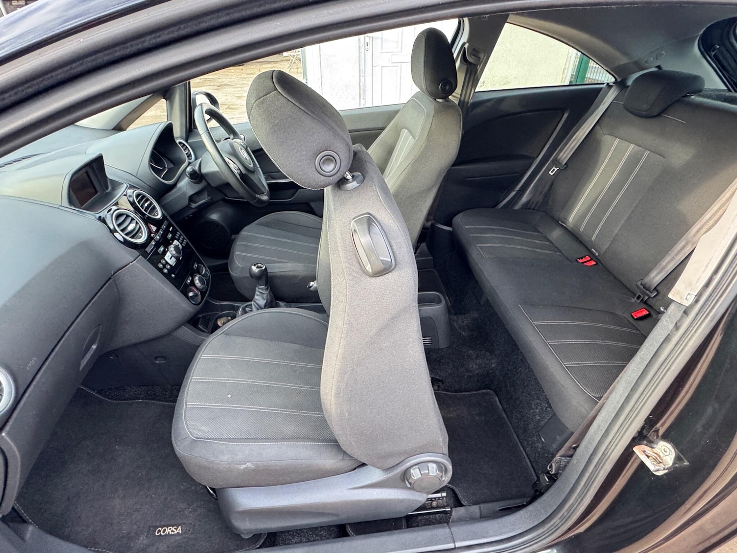 Used Vauxhall Corsa 2015 for sale - 76942367: Photo 34