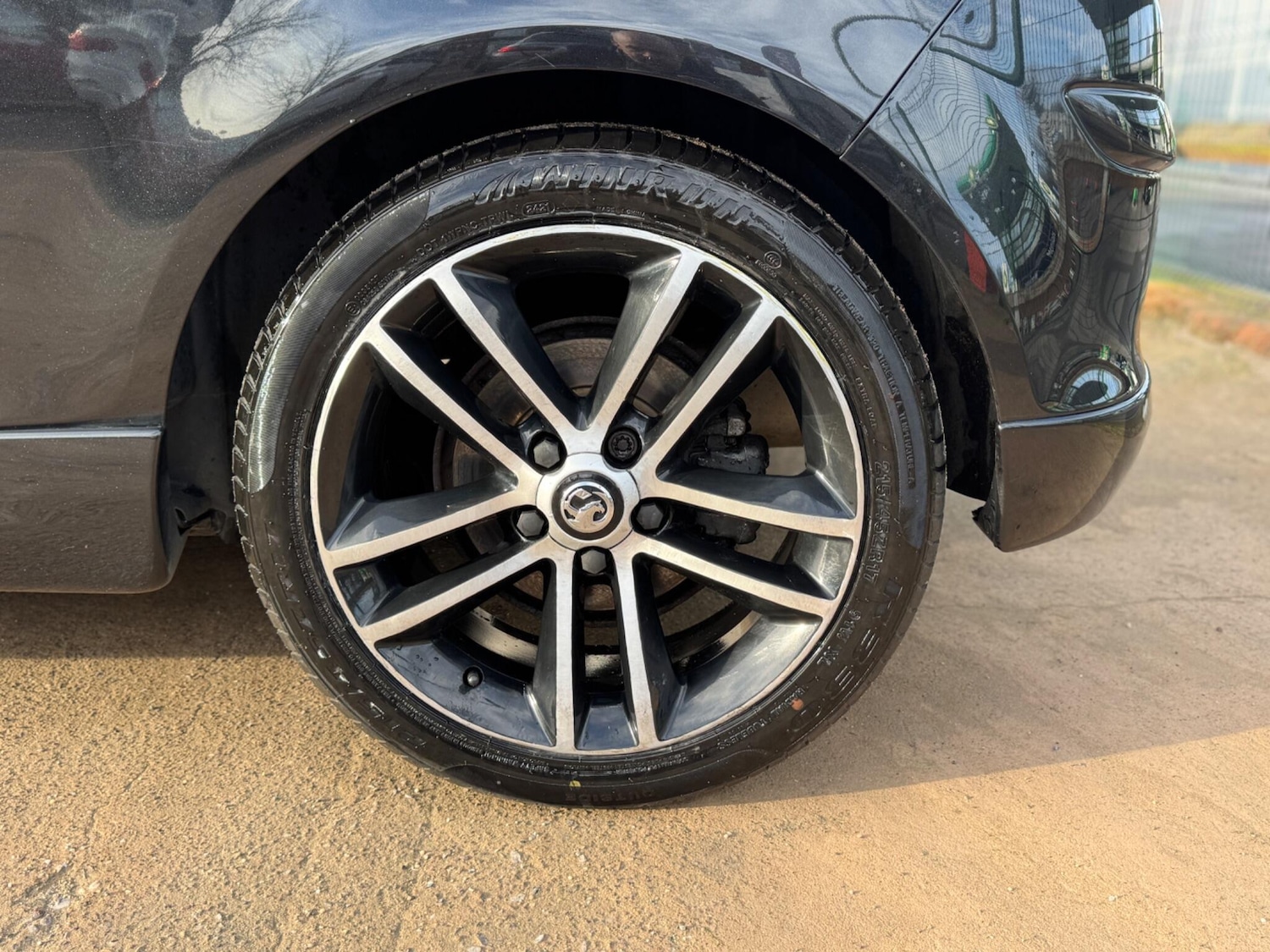 Used Vauxhall Corsa 2015 for sale - 76942367: Photo 41