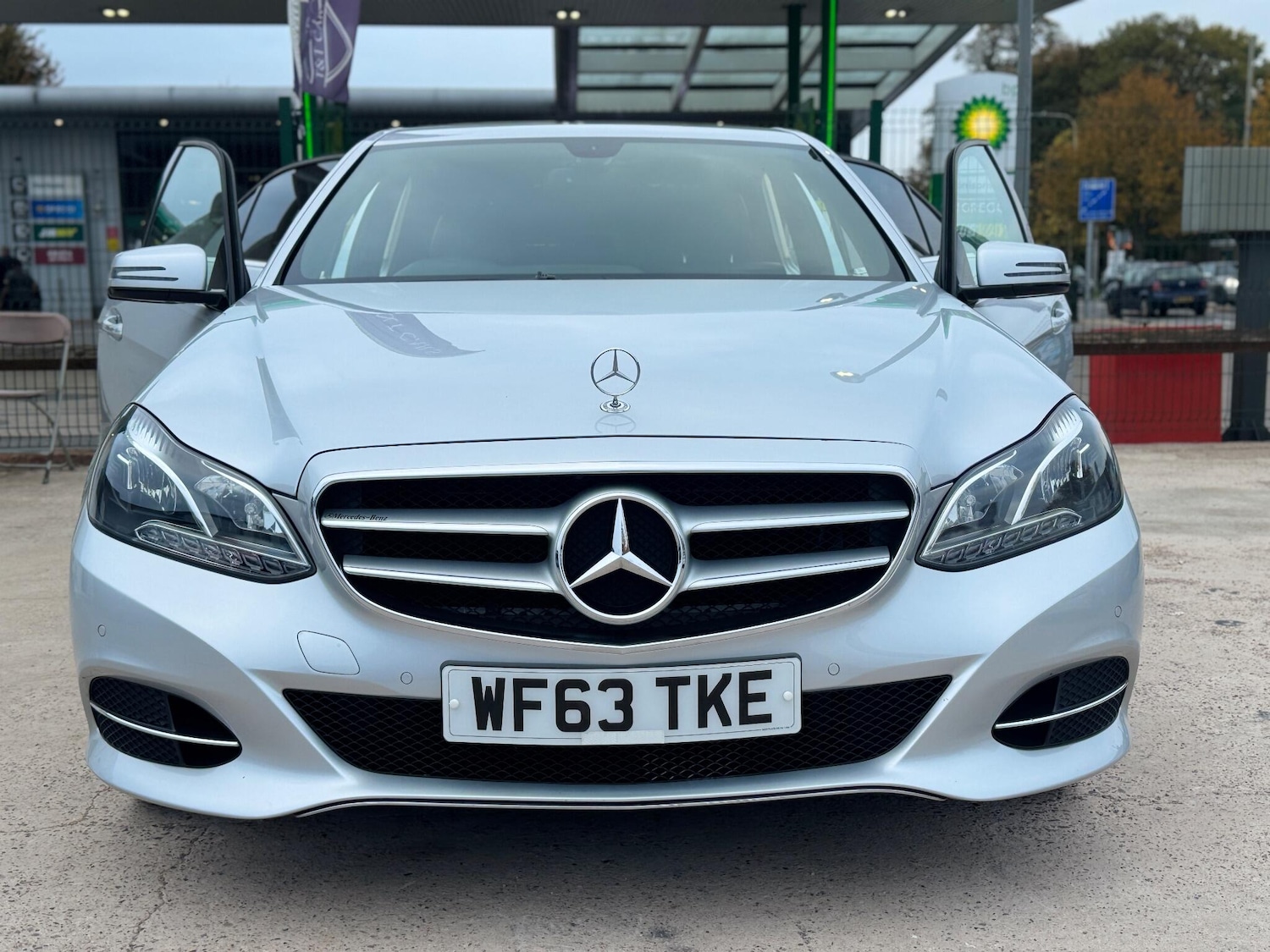 Used Mercedes-Benz E Class 2013 for sale - 76446478: Photo 22