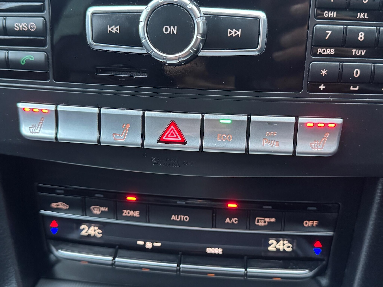 Used Mercedes-Benz E Class 2013 for sale - 76446478: Photo 44