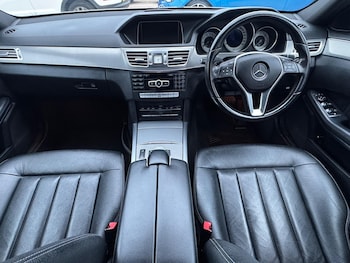 Used Mercedes-Benz E Class 2013 for sale - 76446478: Photo