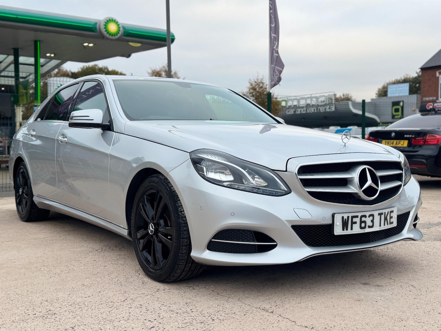 Used Mercedes-Benz E Class 2013 for sale - 76446478: Photo 8