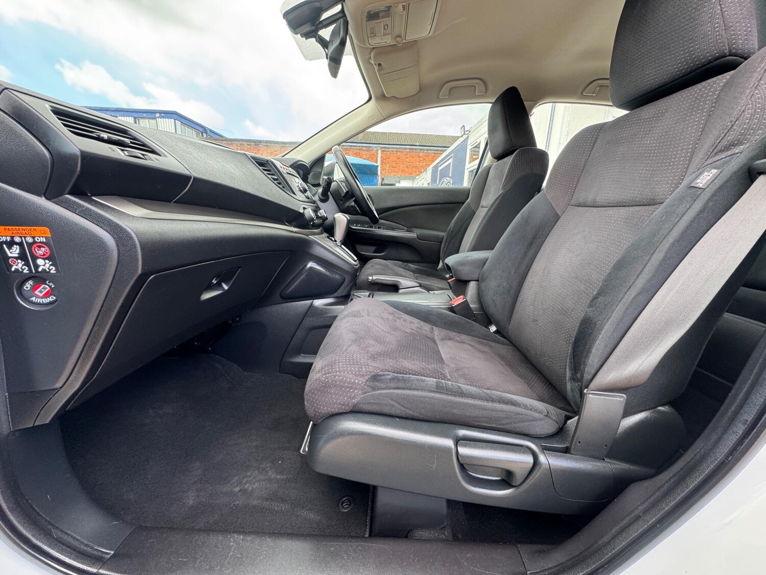 Used Honda CR-V 2015 for sale - 78057692: Photo 32