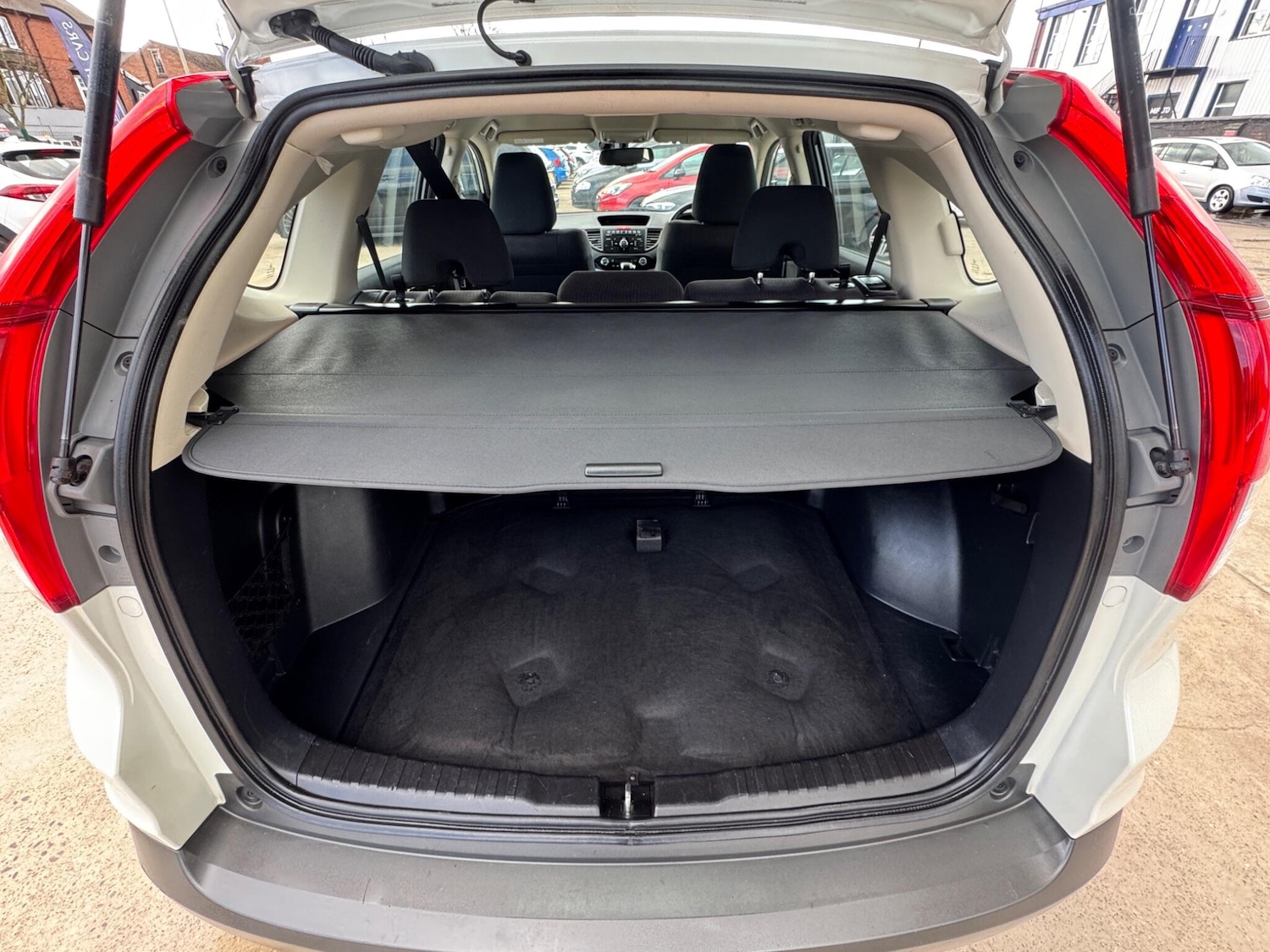 Used Honda CR-V 2015 for sale - 78057692: Photo 37