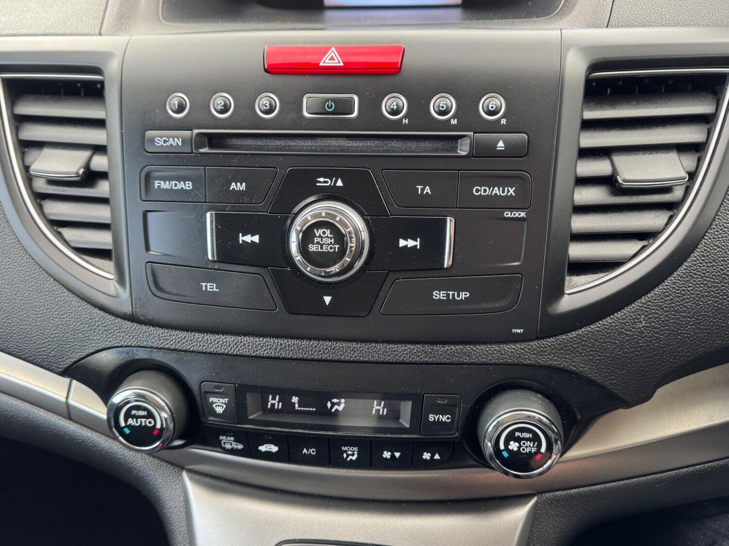 Used Honda CR-V 2015 for sale - 78057692: Photo 39