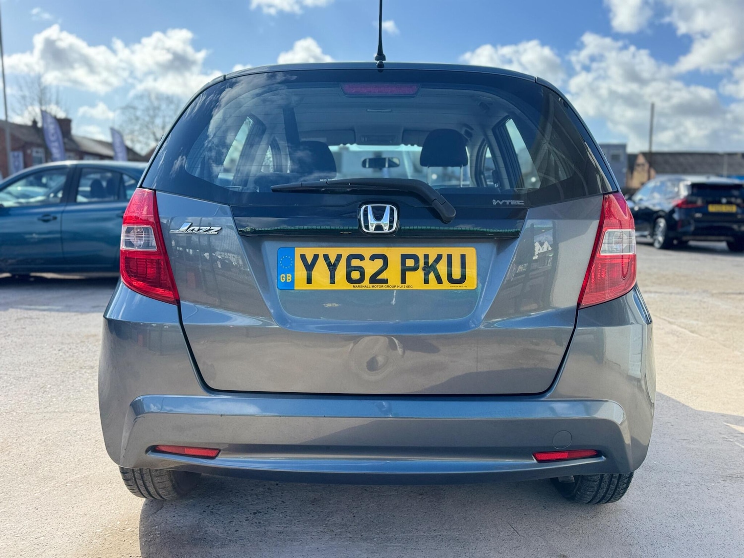 Used Honda Jazz 2012 for sale - 77892285: Photo 14