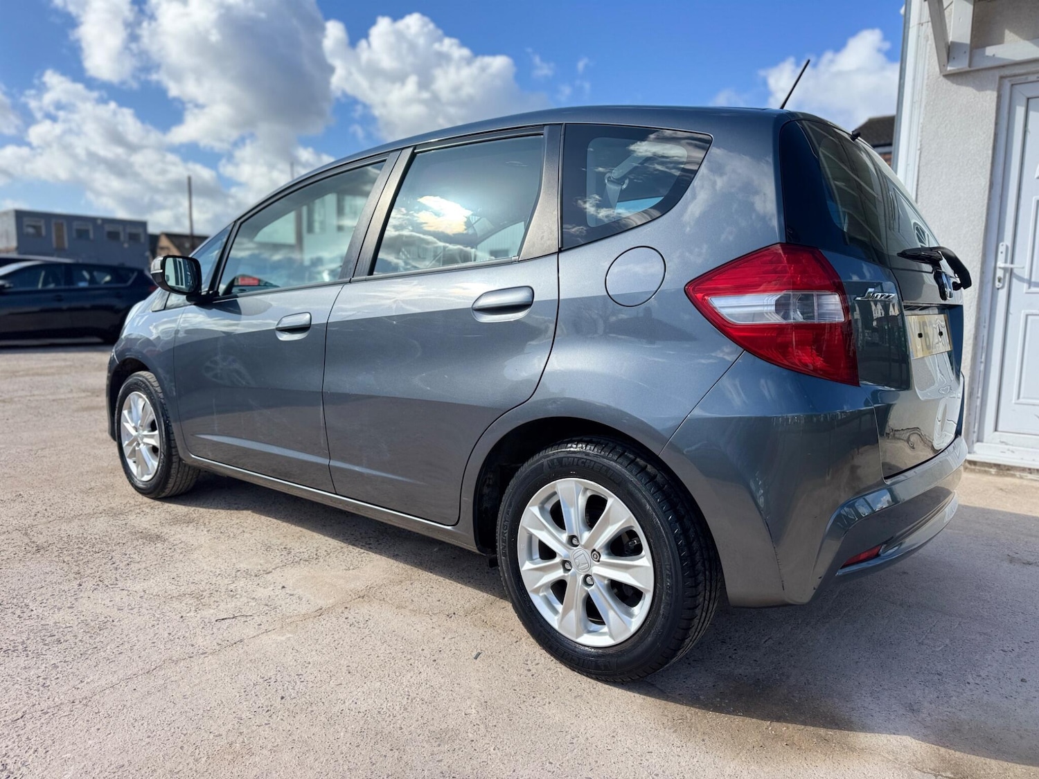Used Honda Jazz 2012 for sale - 77892285: Photo 18
