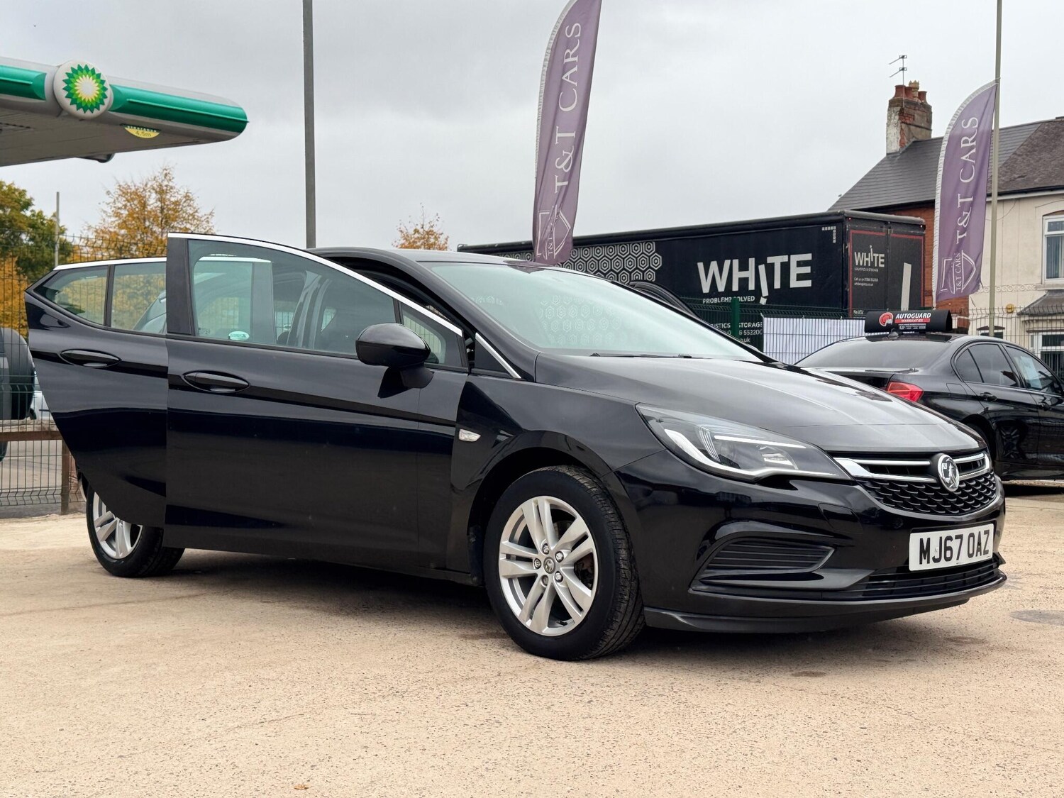 Used Vauxhall Astra 2017 for sale - 76259340: Photo 20