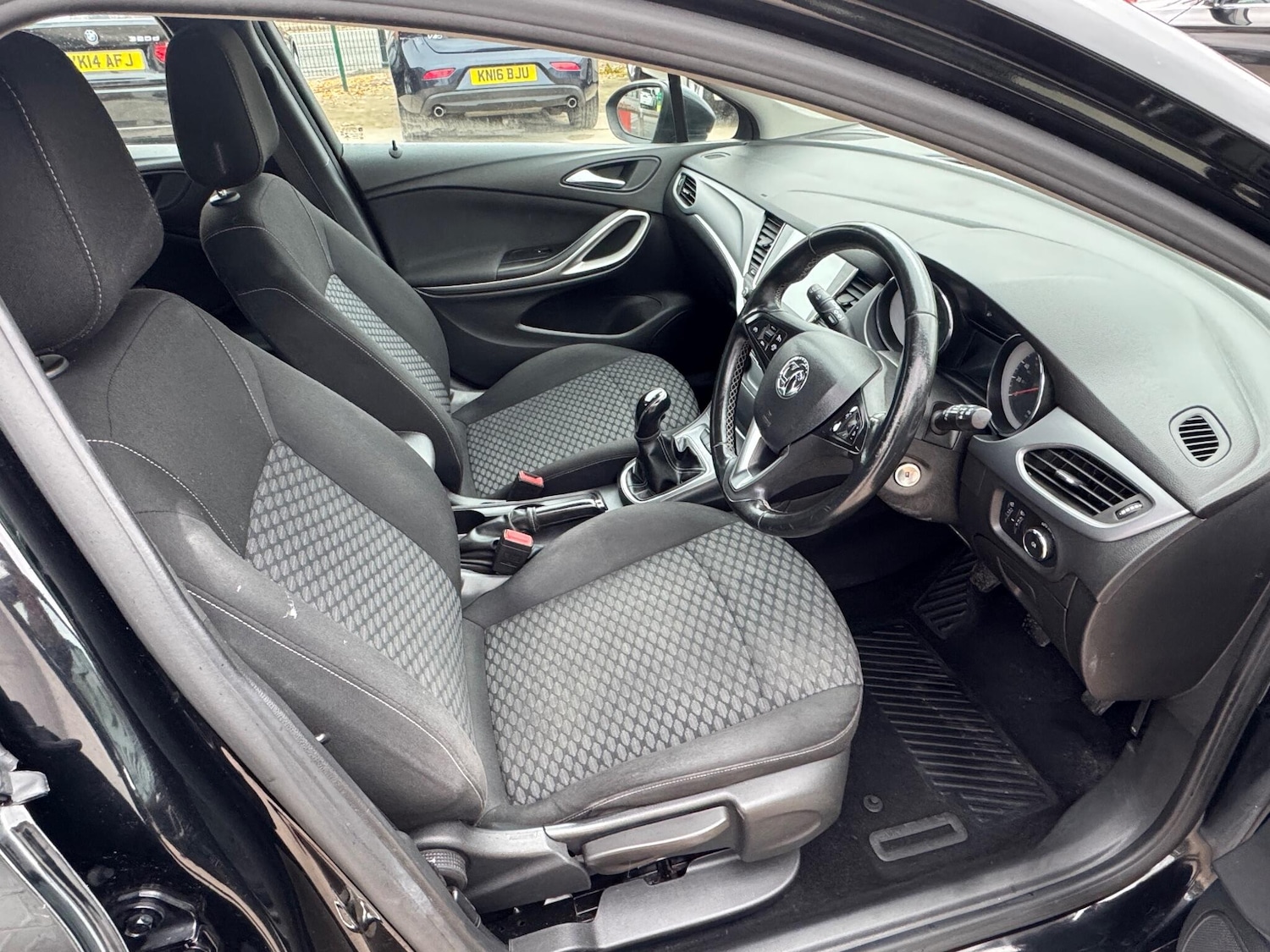 Used Vauxhall Astra 2017 for sale - 76259340: Photo 21