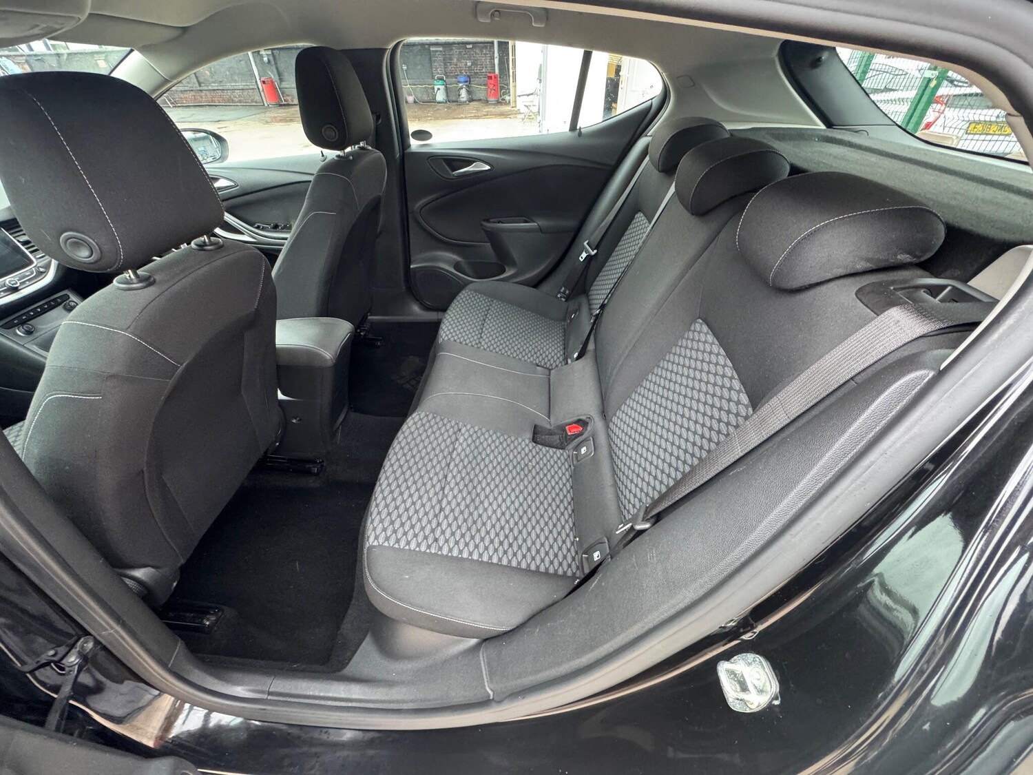 Used Vauxhall Astra 2017 for sale - 76259340: Photo 31