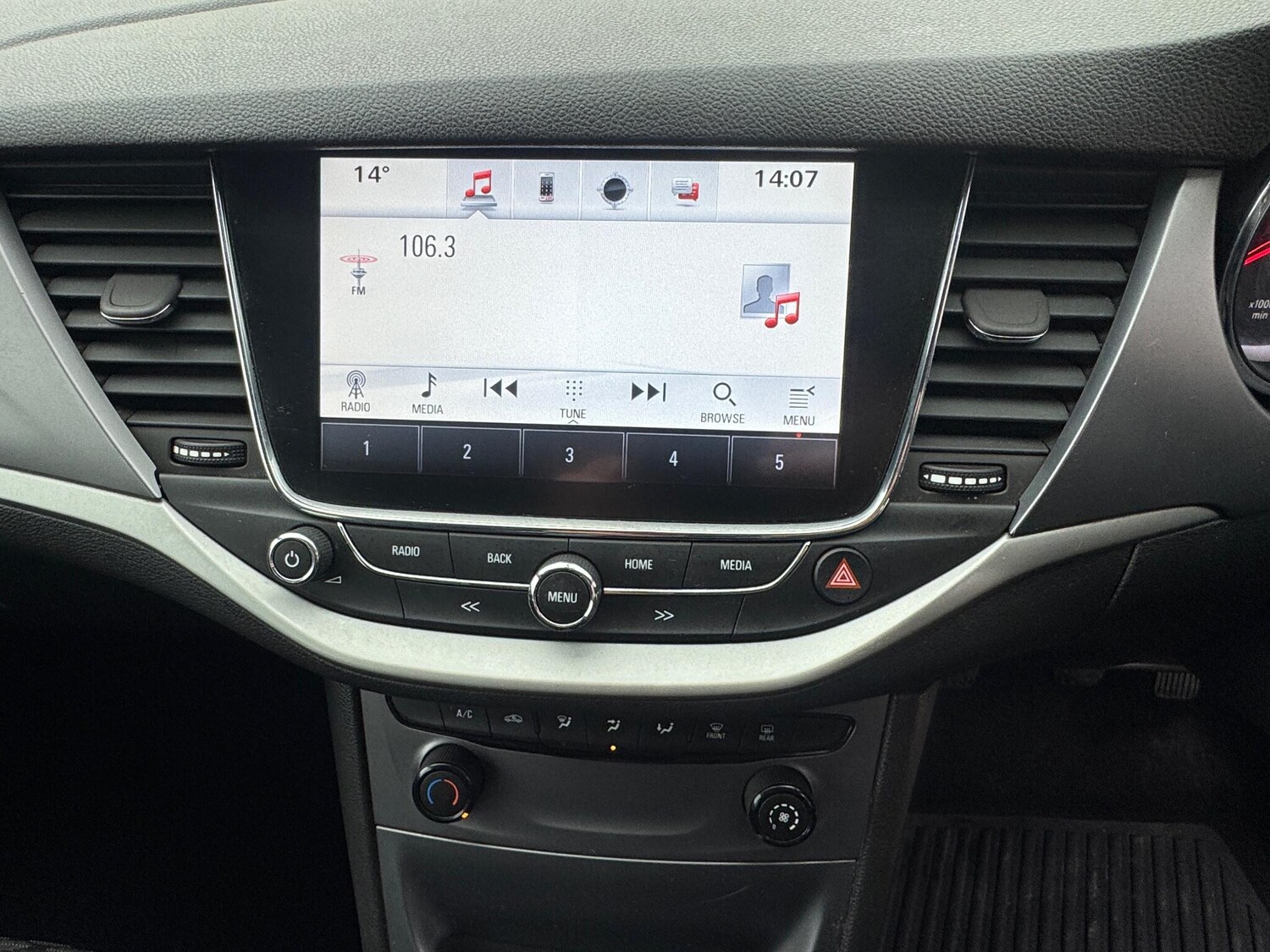 Used Vauxhall Astra 2017 for sale - 76259340: Photo 34