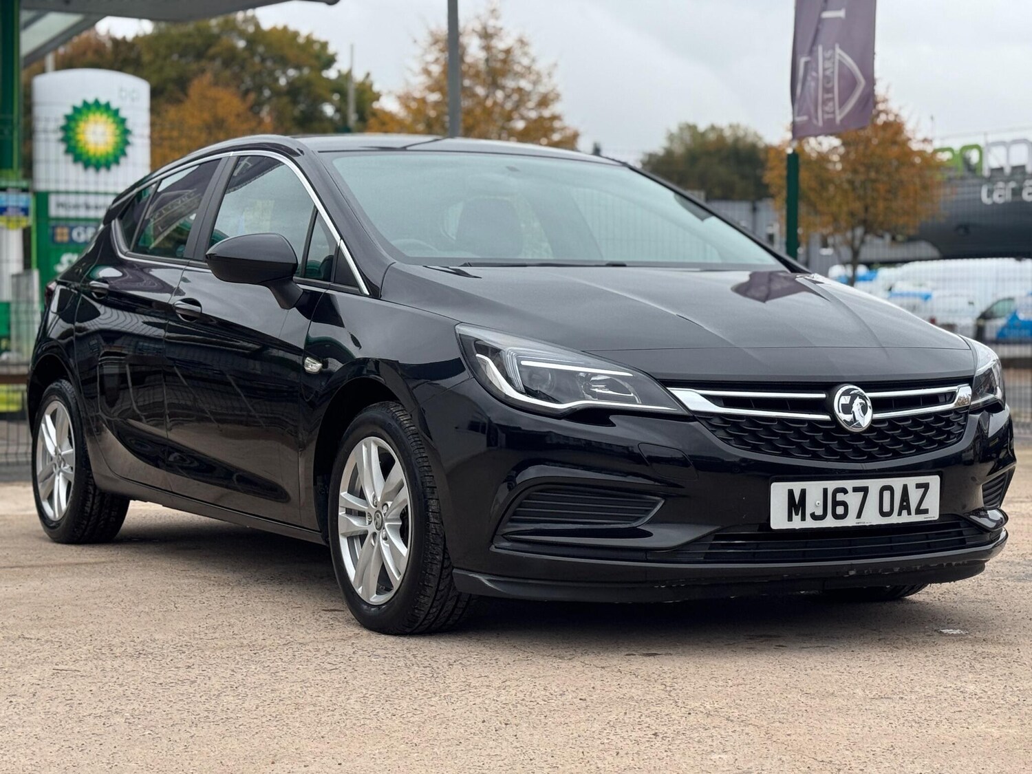 Used Vauxhall Astra 2017 for sale - 76259340: Photo 6