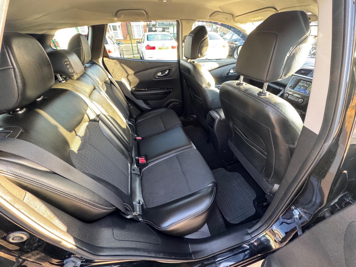 Used Renault Kadjar 2015 for sale - 76701152: Photo 28