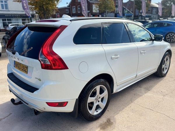 Used Volvo XC60 2010 for sale - 76189979: Photo 10