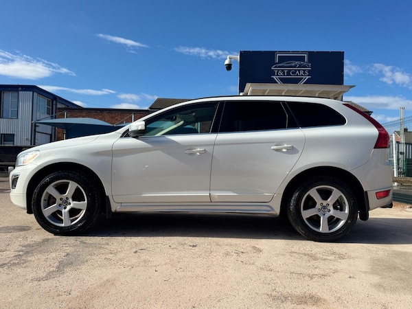 Used Volvo XC60 2010 for sale - 76189979: Photo 14