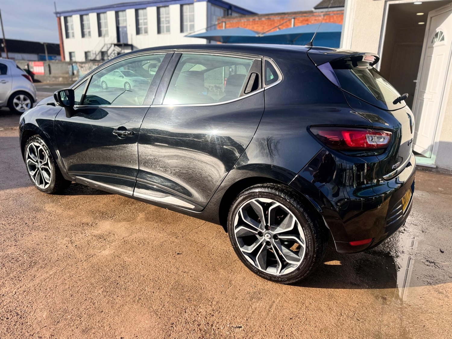 Used Renault Clio 2017 for sale - 77395871: Photo 13