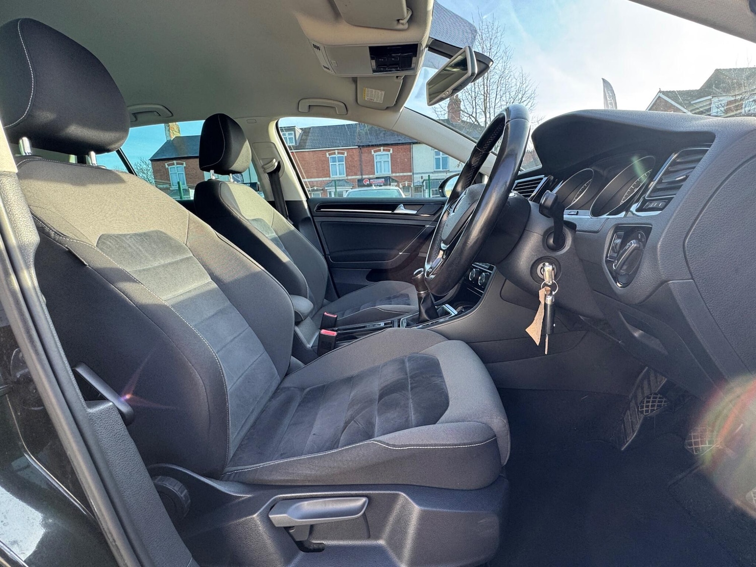 Used Volkswagen Golf 2013 for sale - 76918542: Photo 26