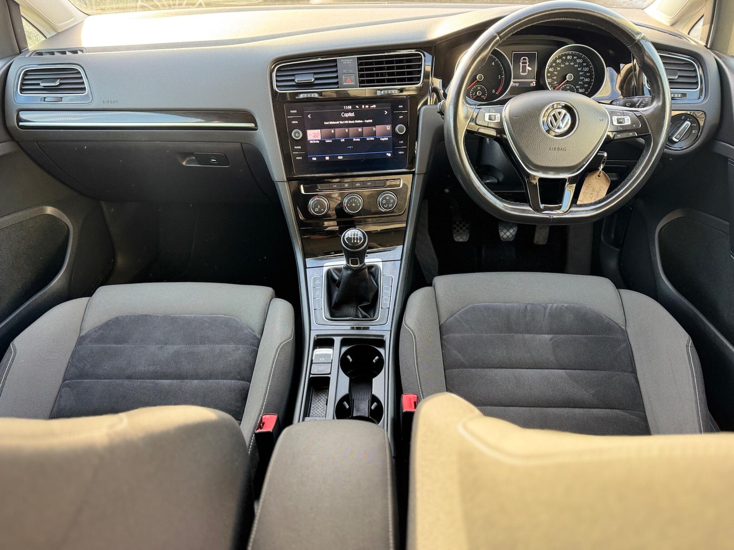 Used Volkswagen Golf 2013 for sale - 76918542: Photo 3