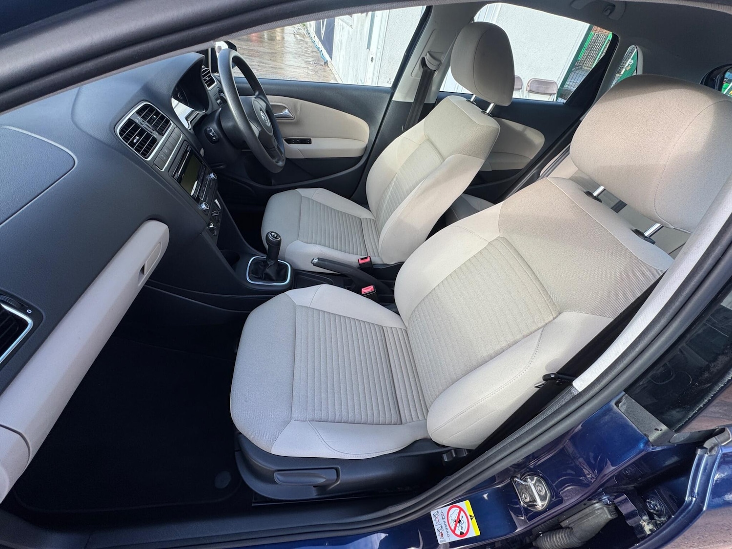 Used Volkswagen Polo 2010 for sale - 76850146: Photo 29