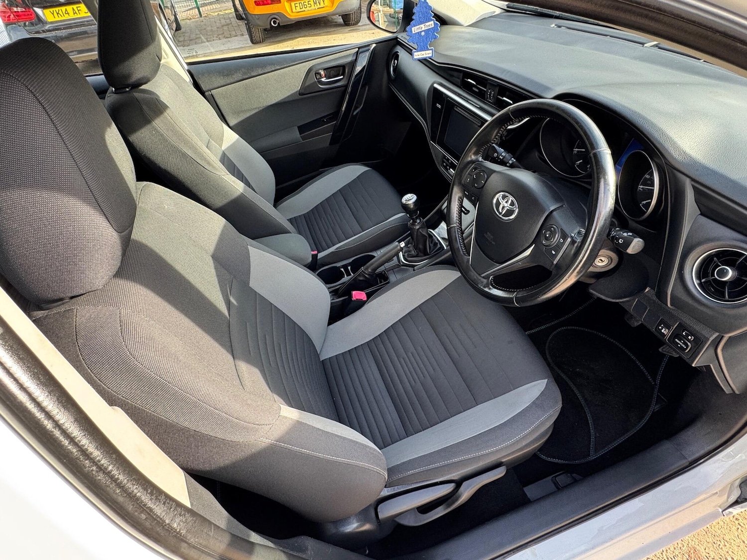 Used Toyota Auris 2016 for sale - 76336213: Photo 23