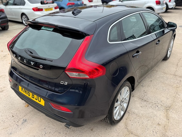 Used Volvo V40 2016 for sale - 76282881: Photo 17